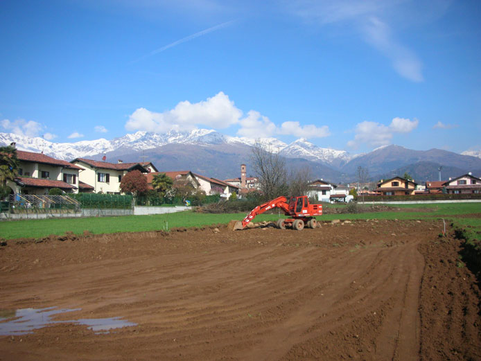 Occhieppo inferiore, Biella, 31 marzo 2011. Si inizia a scavare.